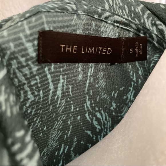 The Limited Silky Cowl Neck Green Gray Sleeveless Snakeskin Top Size Small S - Picture 6 of 9